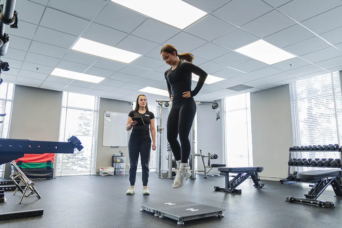 Athlete Jumps with Kinesiologist at Zenith Human Performance